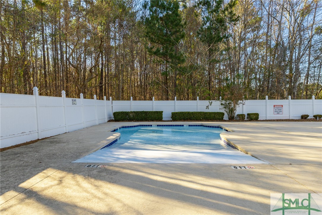 24 Raintree Way