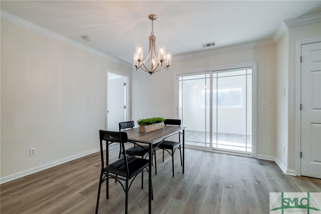 24 Raintree Way