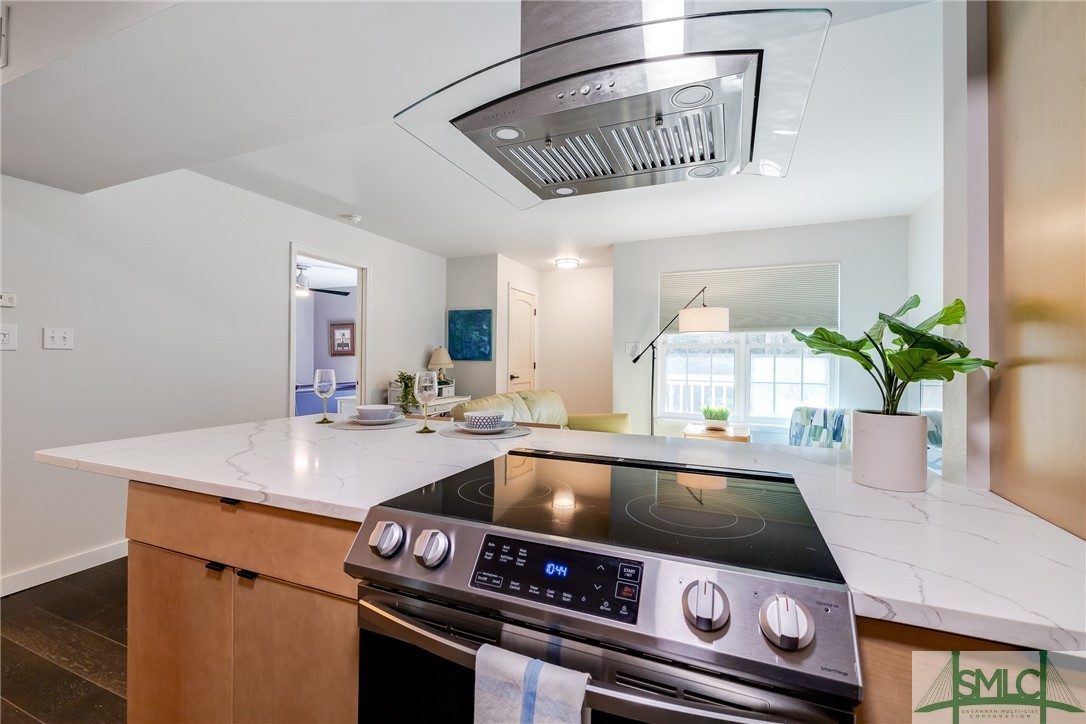 401 N Cromwell Road B-6