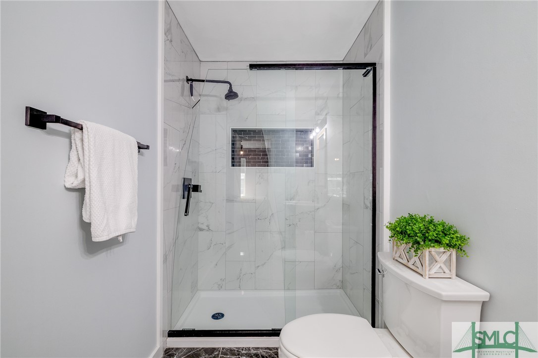 401 N Cromwell Road B-6