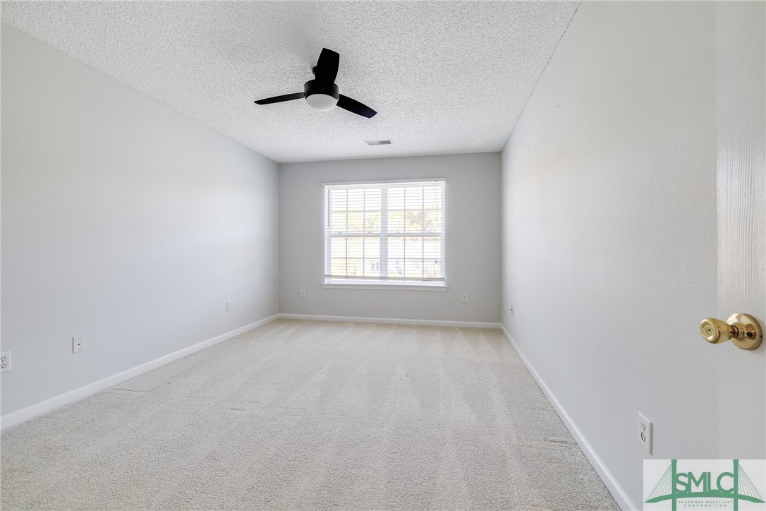7 Travertine Circle