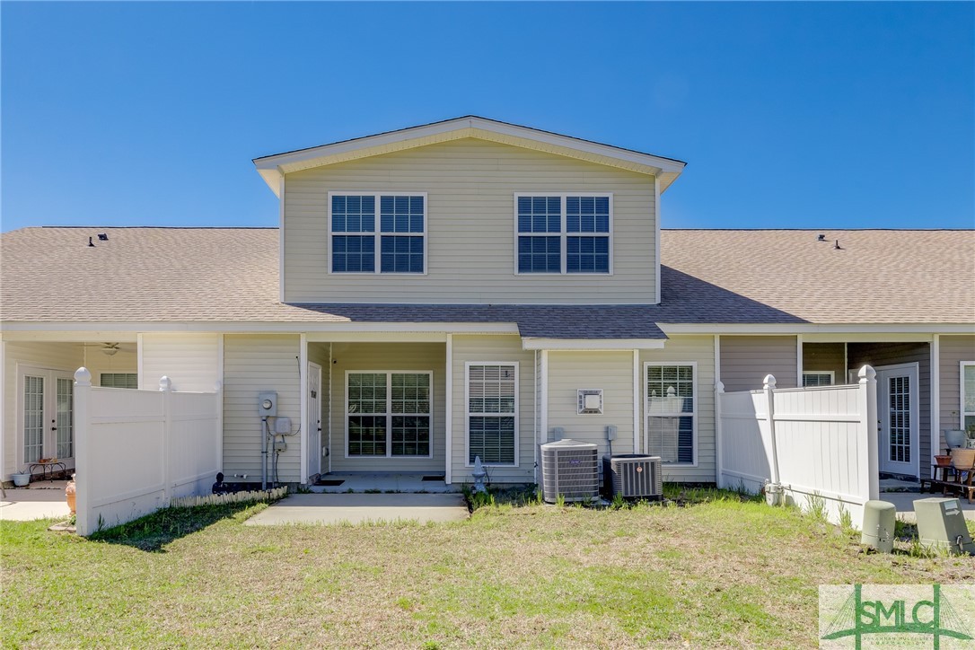 7 Travertine Circle