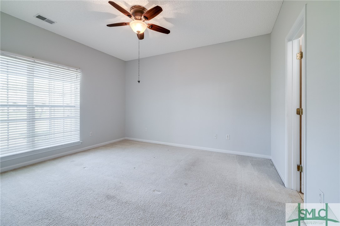 7 Travertine Circle