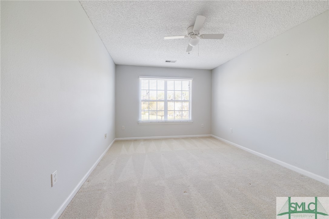 7 Travertine Circle