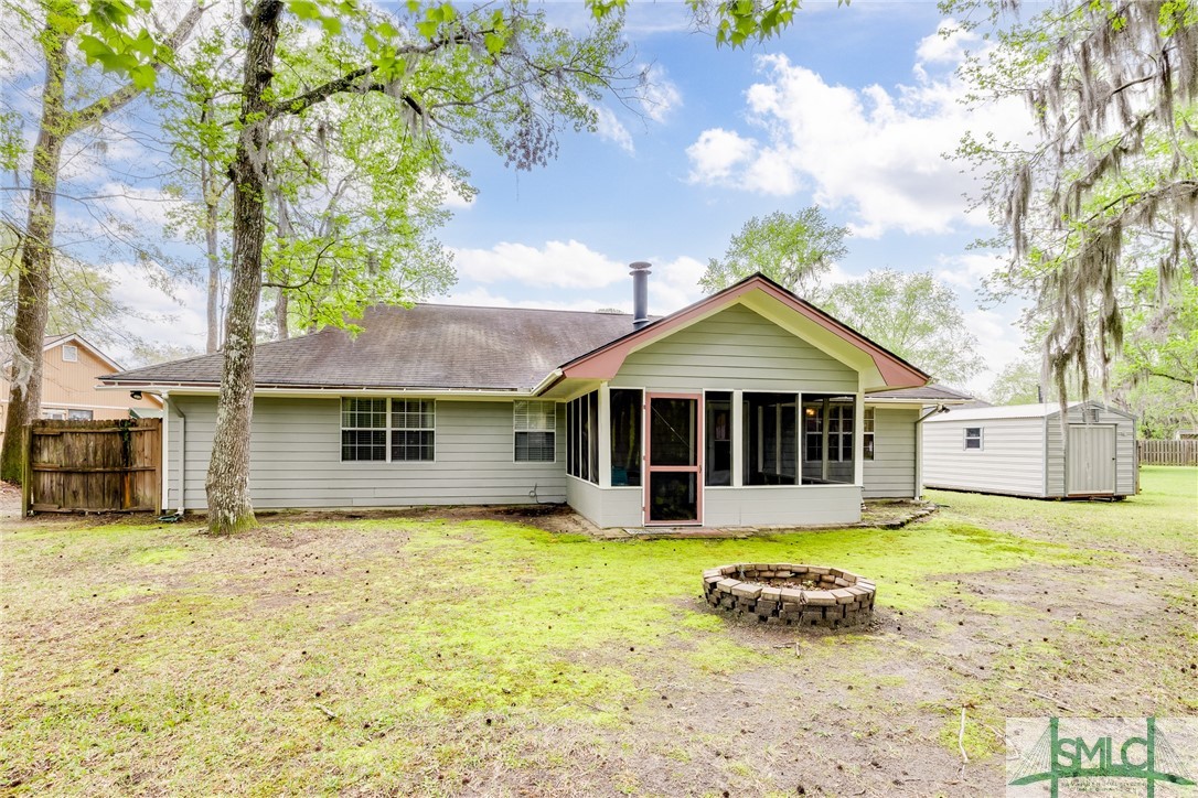 8 N Nicholson Circle