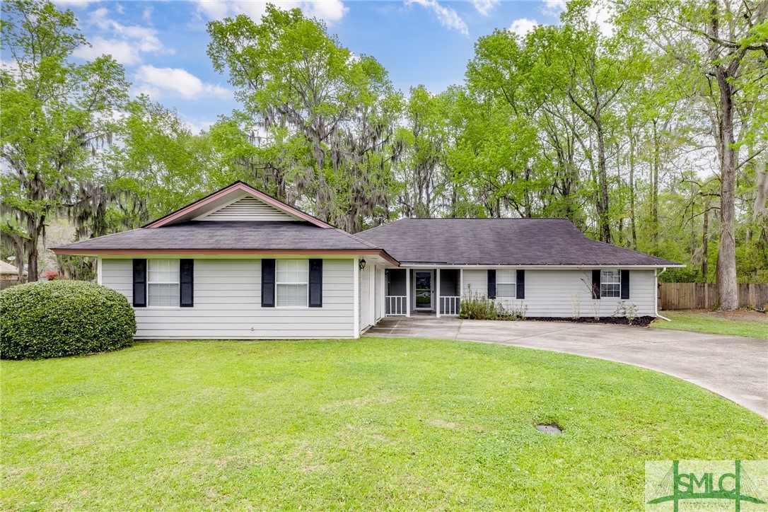 8 N Nicholson Circle