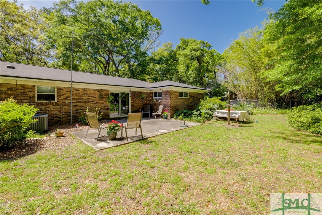 906 Penn Waller Road
