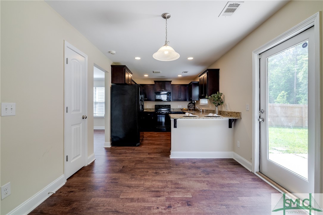 178 Waverly Way