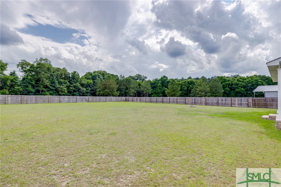 440 Rivercrest Drive