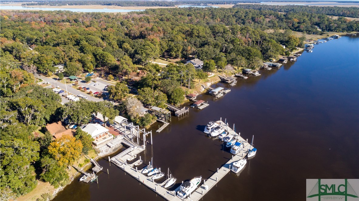 105 Oak Pointe Trail
