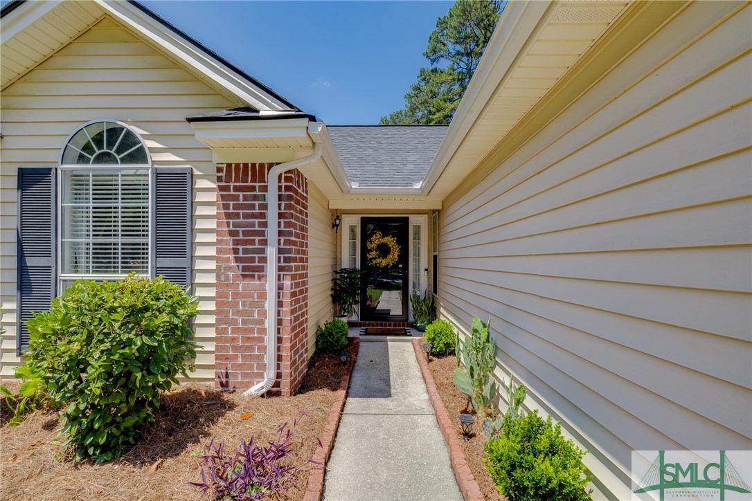 105 Oak Pointe Trail