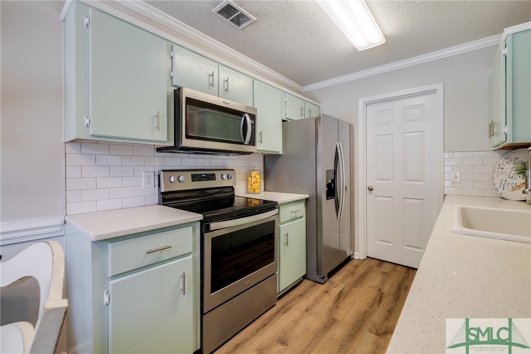 105 Oak Pointe Trail