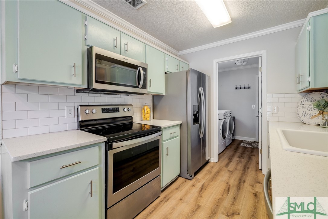 105 Oak Pointe Trail