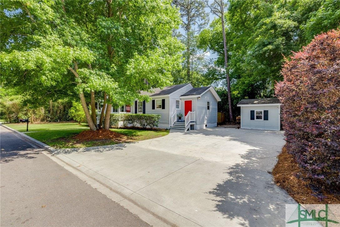 2305 Lorraine Drive