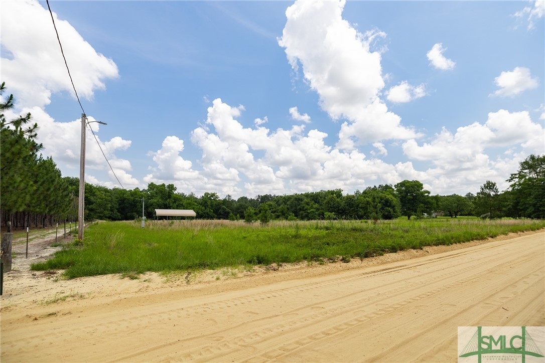 1517 Green Thrift Road