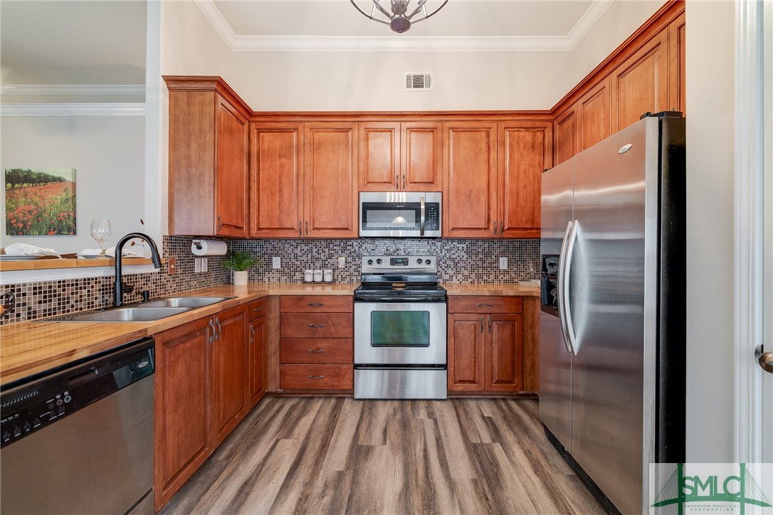 4 Saybrook Point