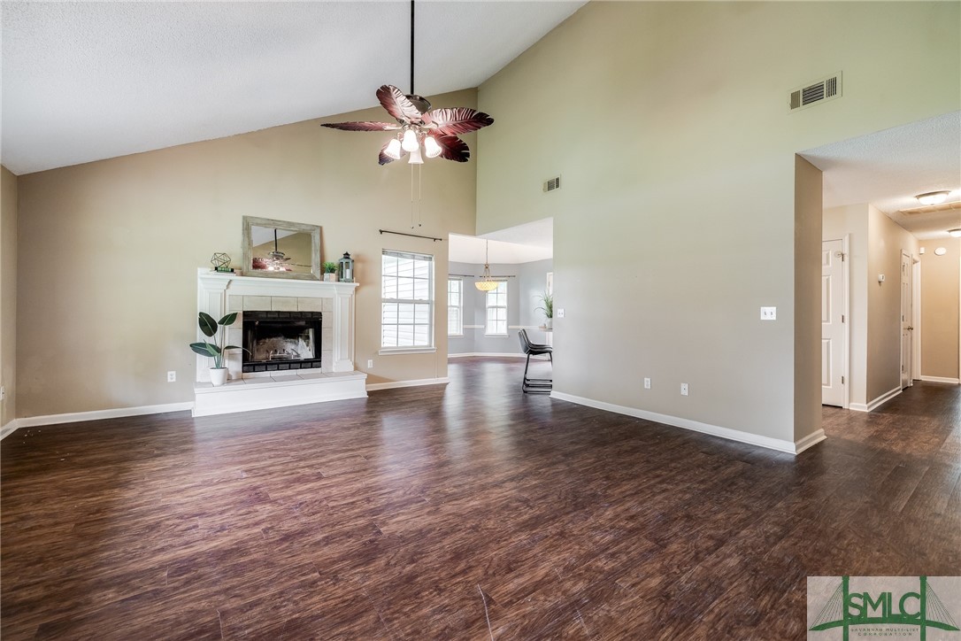 30 Calico Court
