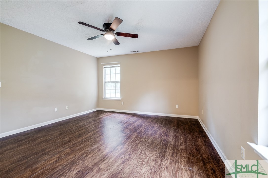 30 Calico Court