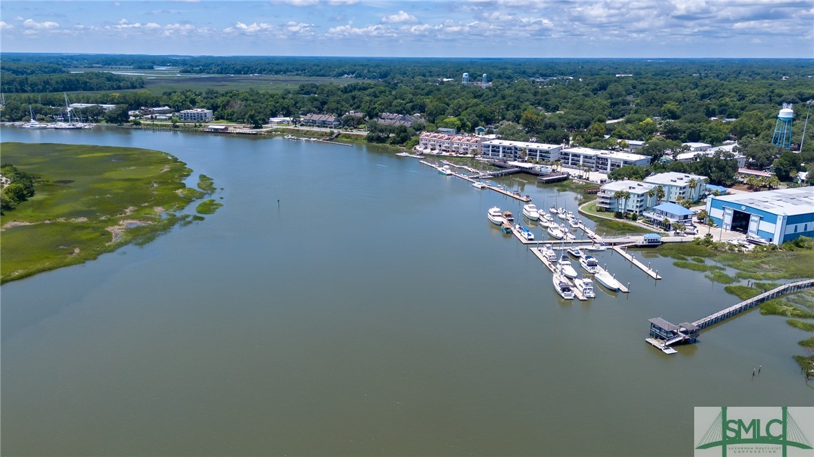 2812 River Drive 306