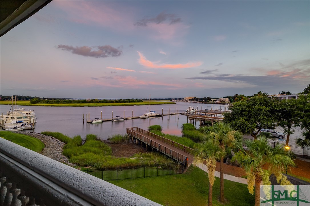 2812 River Drive 306