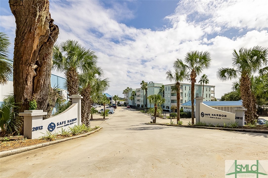 2812 River Drive 306