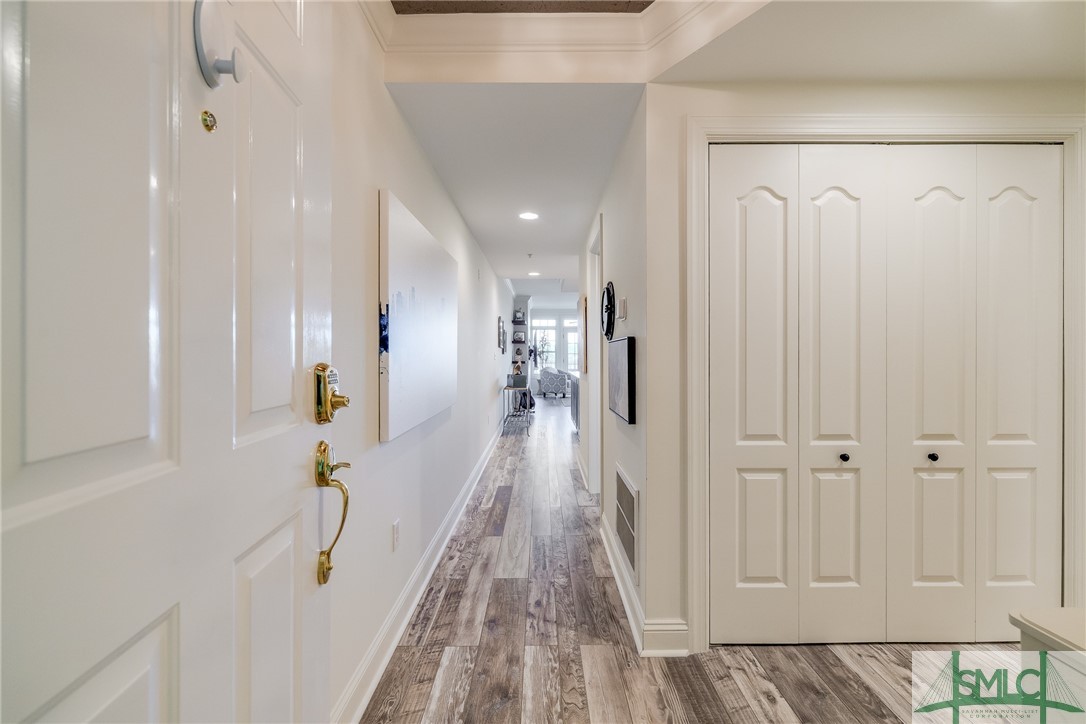 2812 River Drive 306