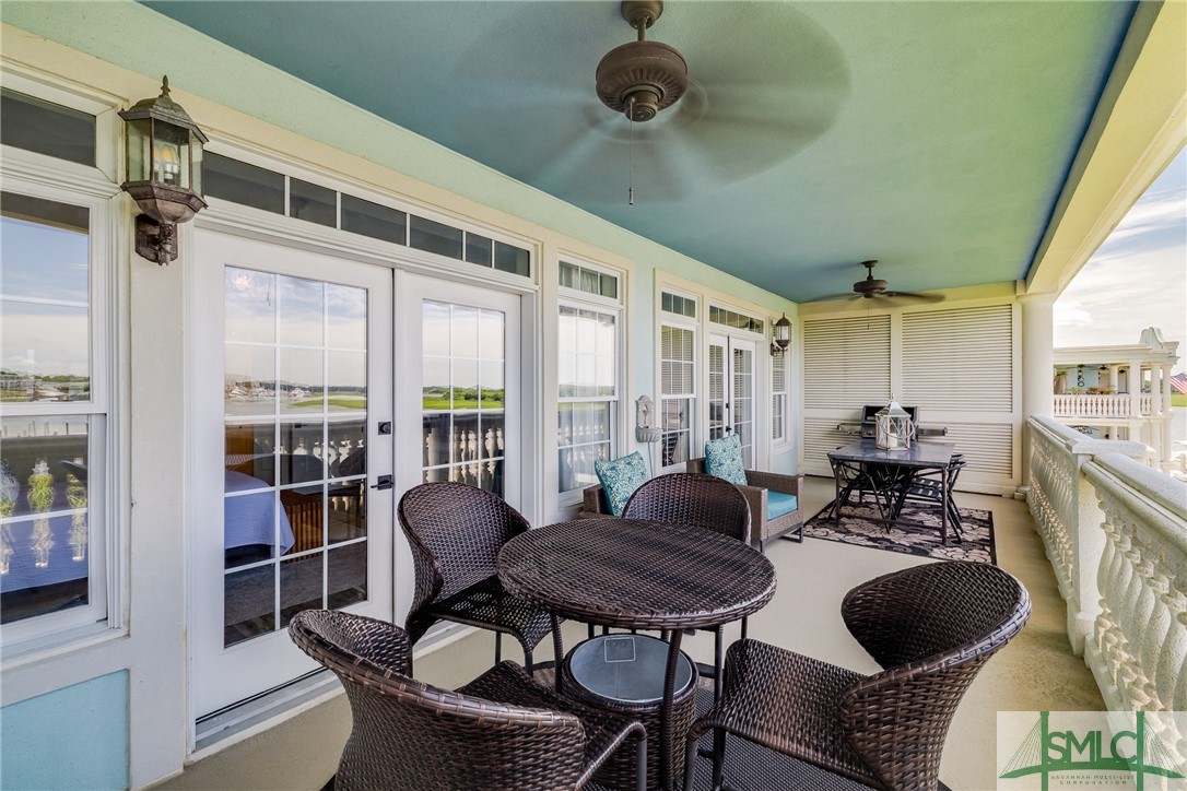 2812 River Drive 306