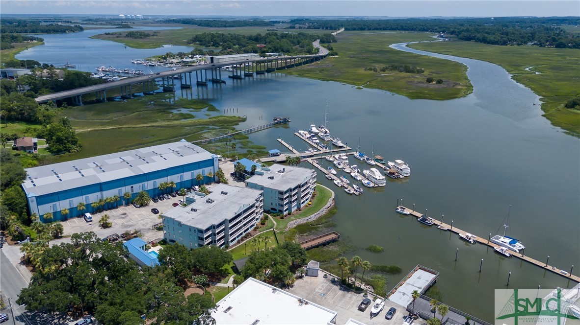 2812 River Drive 306