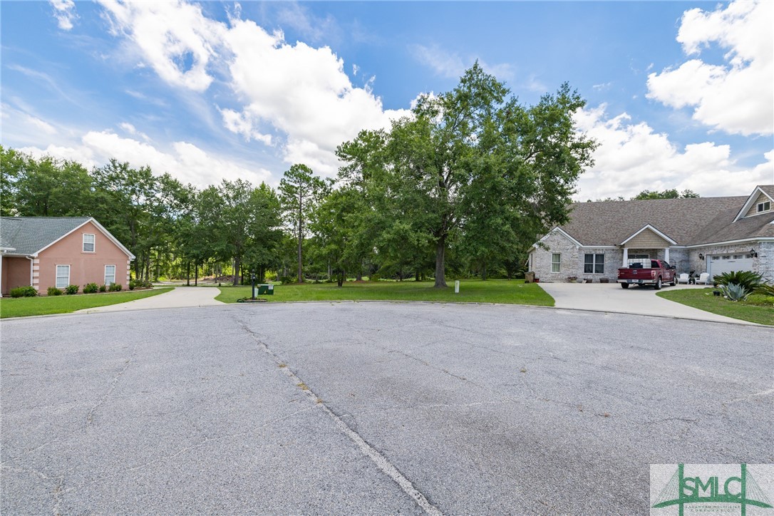32 Sheridan Court
