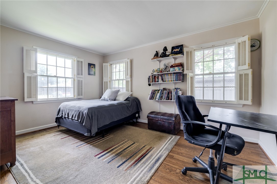 533 E 52nd Street
