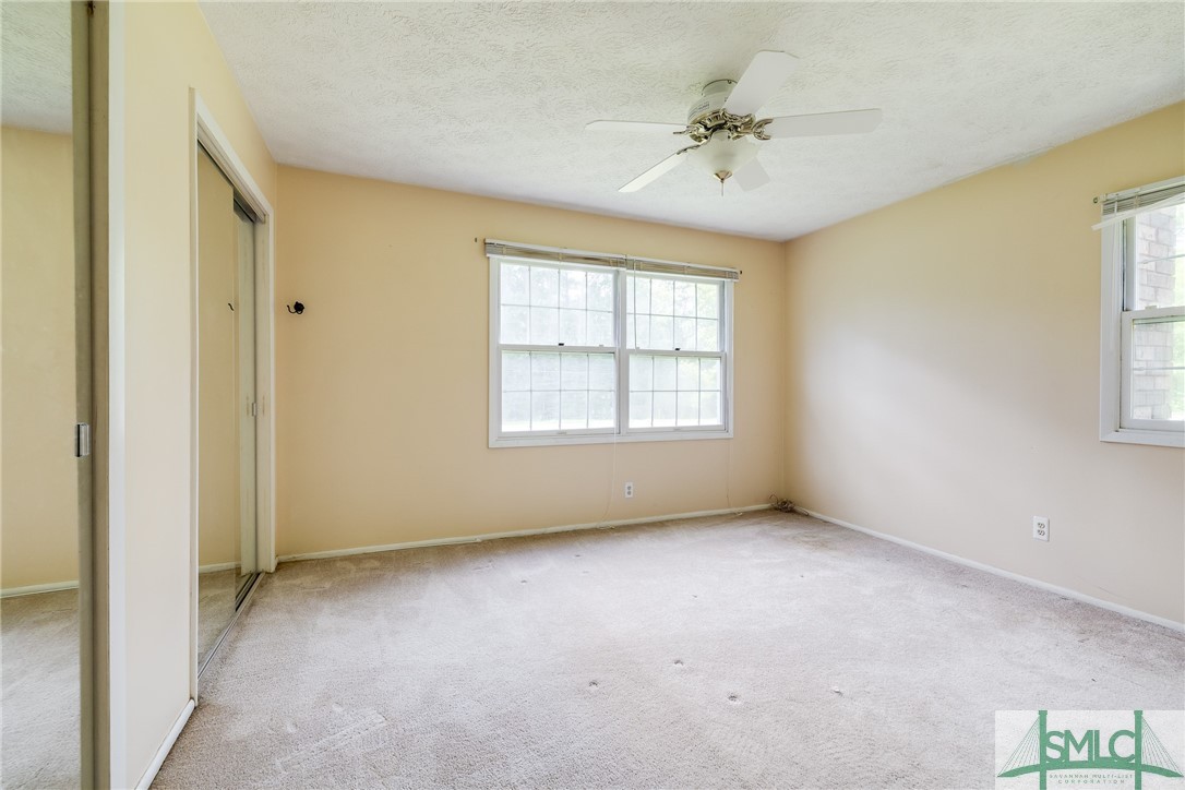 260 Clarktown Road