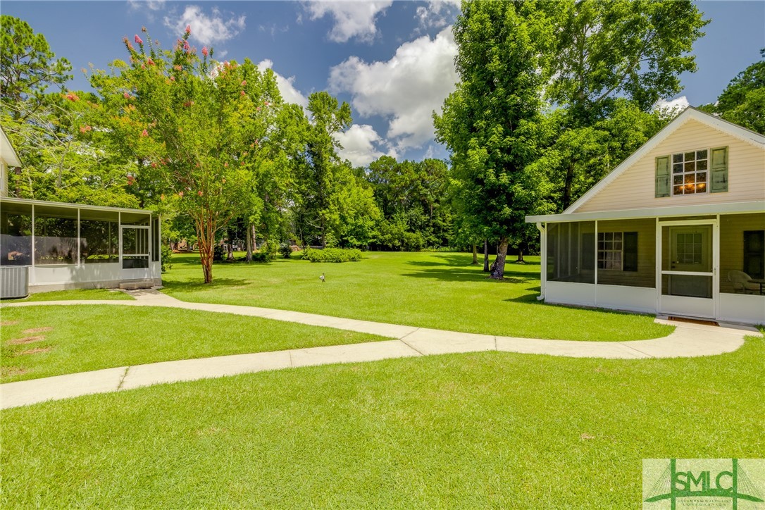 260 Clarktown Road