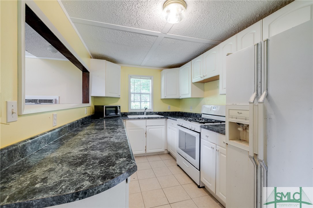 260 Clarktown Road