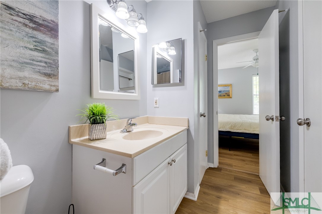 401 N Cromwell Road P8