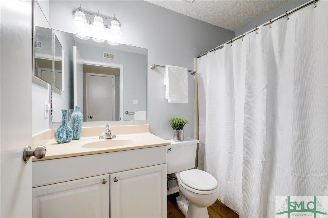 401 N Cromwell Road P8