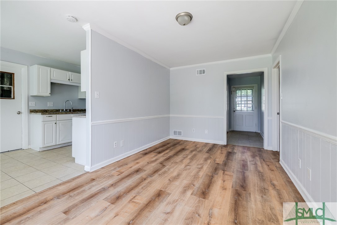 14 Sheridan Drive