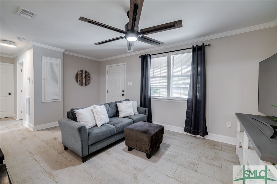 601 Cranman Drive