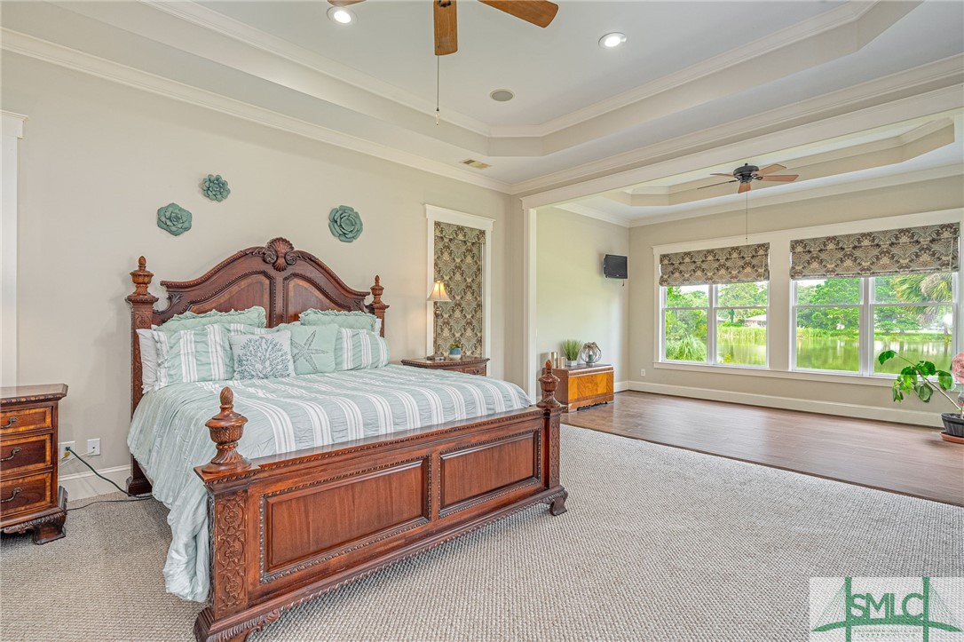 214 East Point Drive