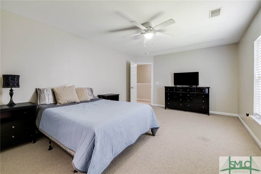 24 Glenwood Court