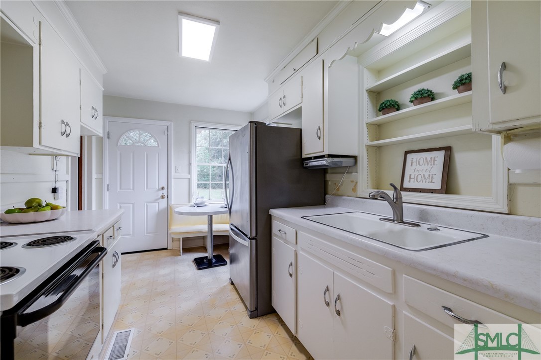 1306 Brightwood Drive