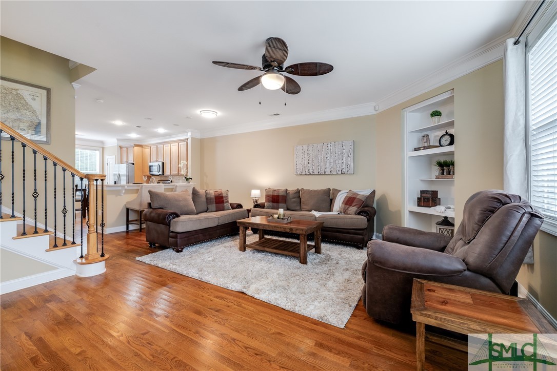 204 Village Green