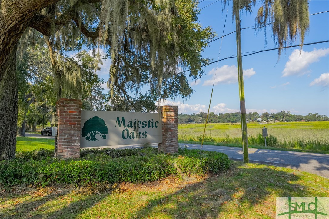 113 Majestic Oaks Drive