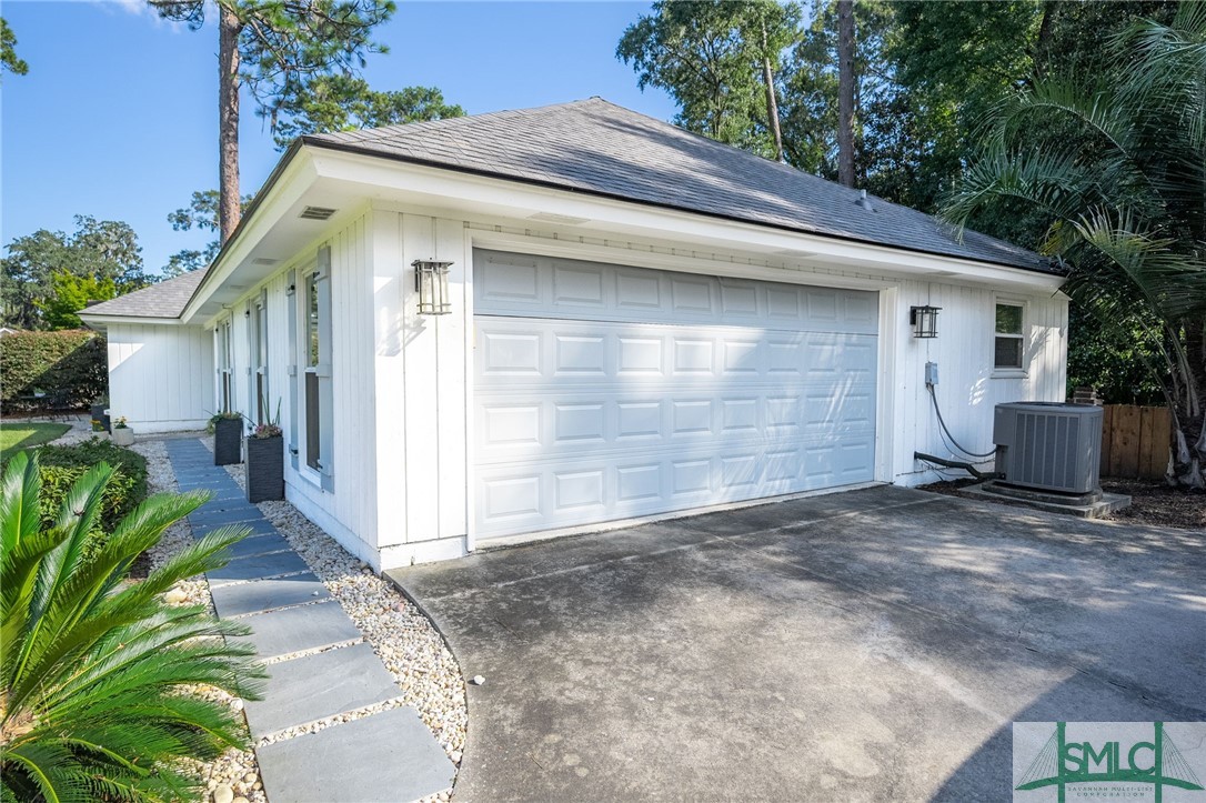 113 Majestic Oaks Drive