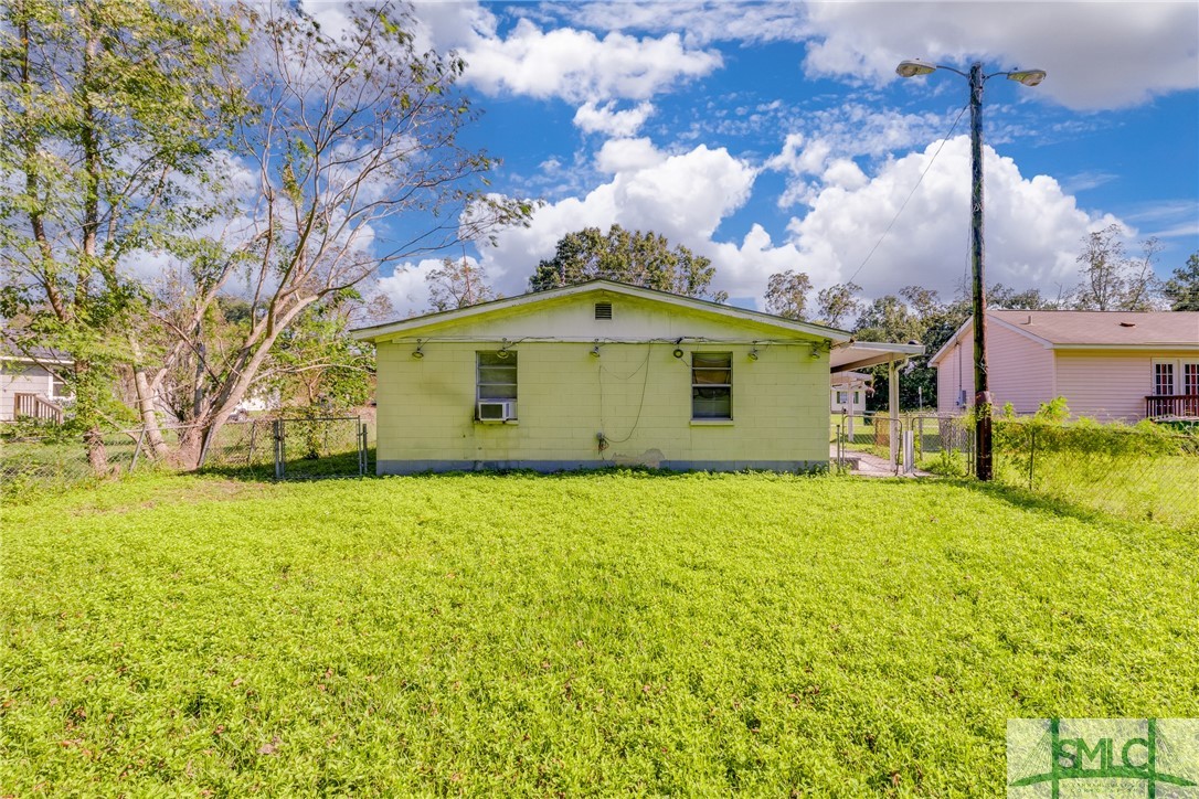 4015 5th Street