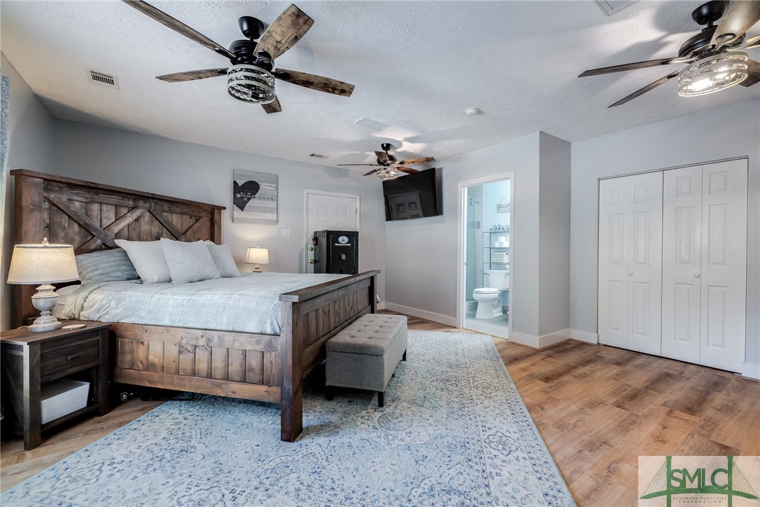 161 Deerwood Court