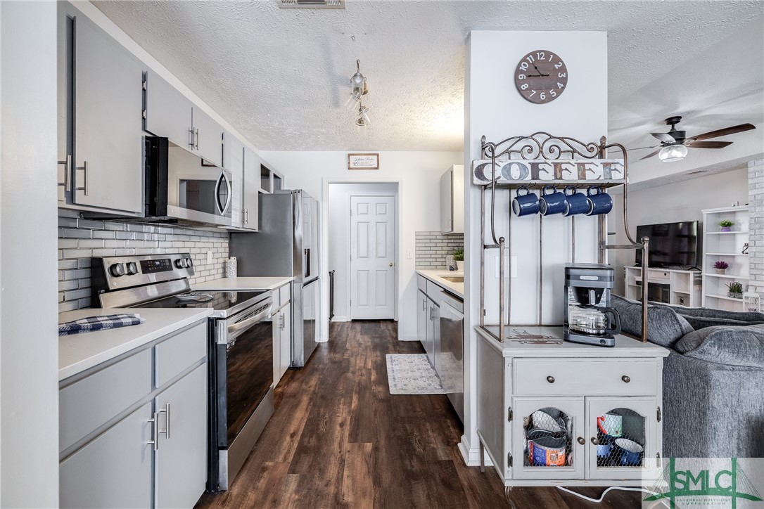 161 Deerwood Court