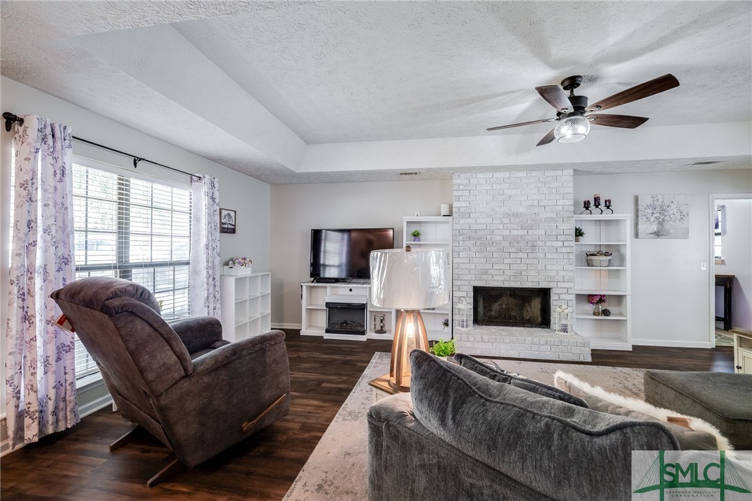 161 Deerwood Court