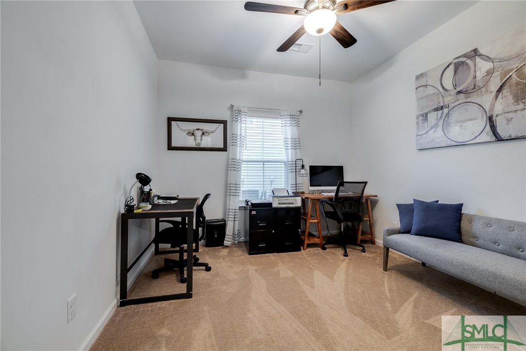 6 Lakeside Drive