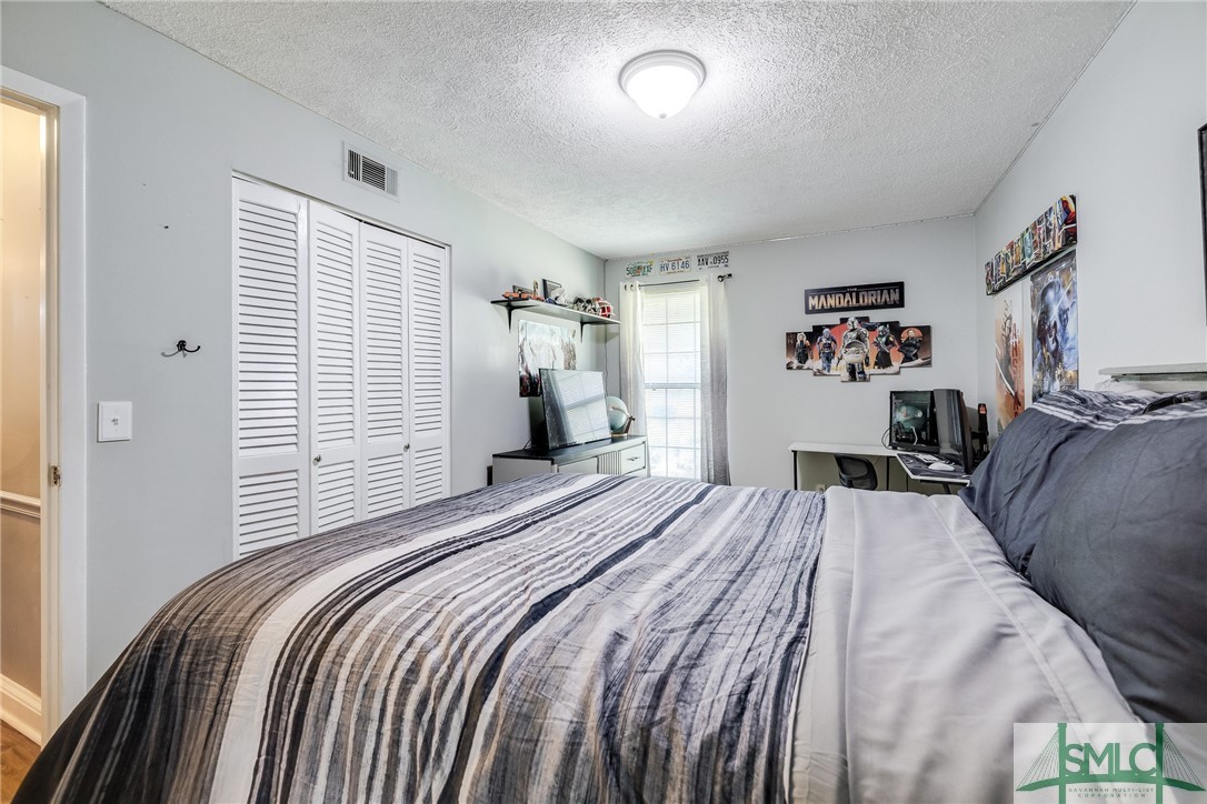 3 Briarwood Drive