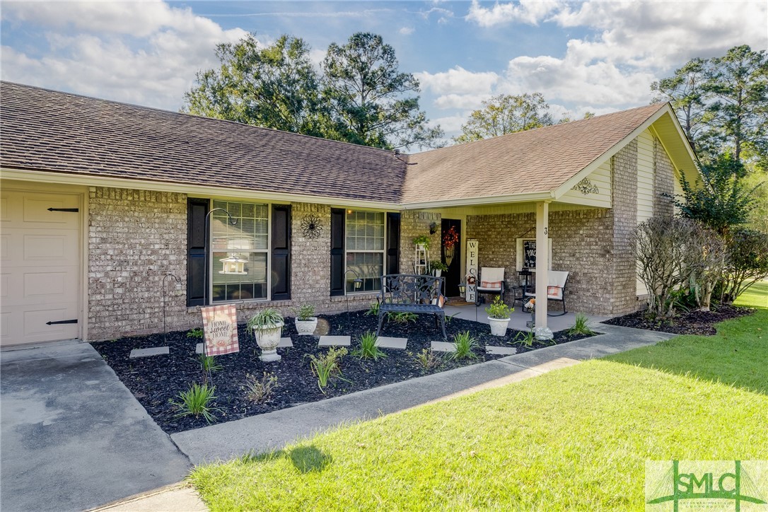 3 Briarwood Drive